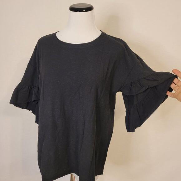 Vince Camuto Ruffle Sleeve Black Tee - S - Picture 6 of 10
